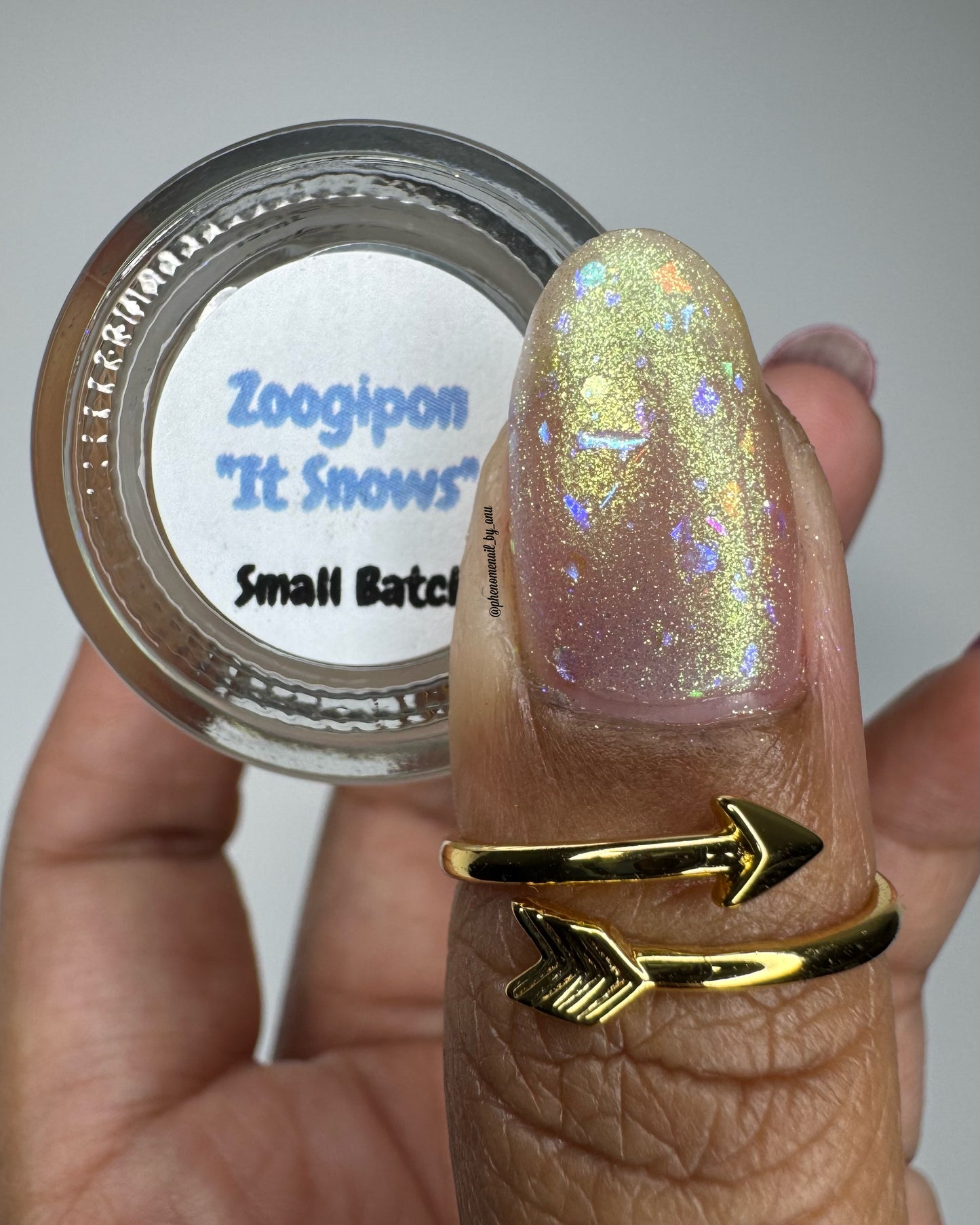 Zoogipon "It Snows" - Small Batch Polishes