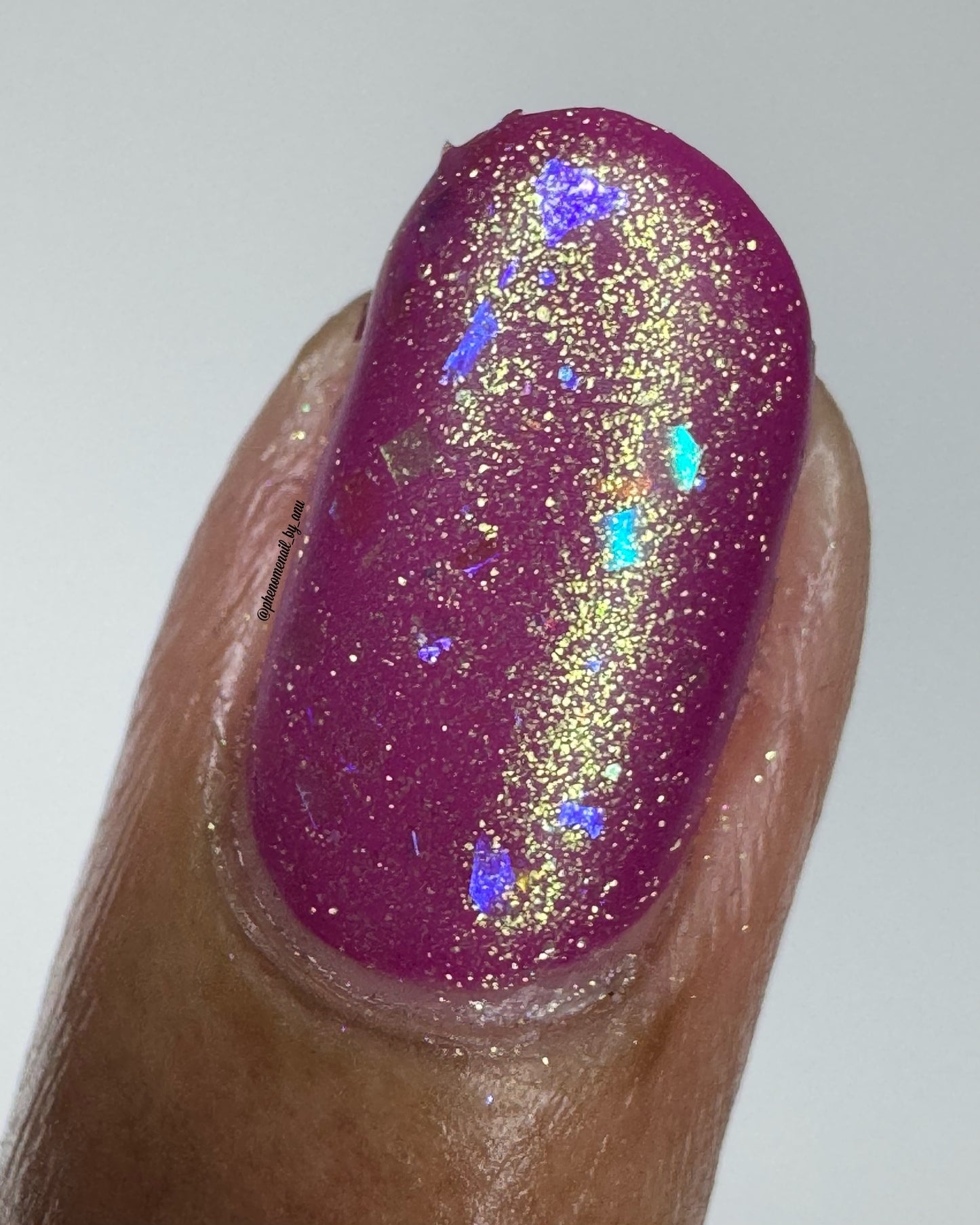 Zoogipon "It Snows" - Small Batch Polishes